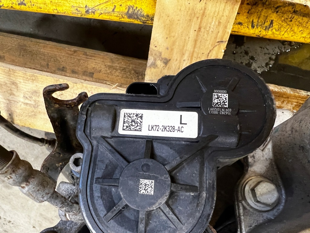 фото №9, Поворотный кулак диск суппорт задняя левый land rover discovery sport v l550 lift