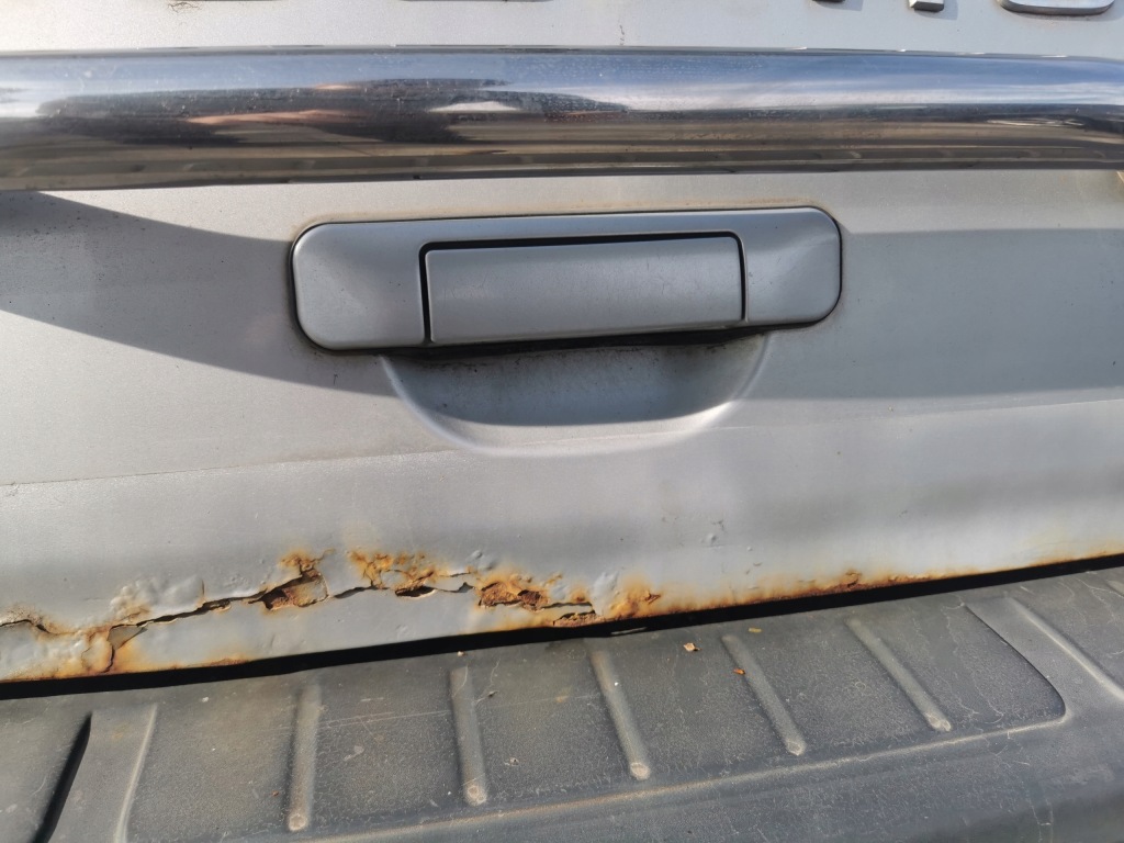 фото №1, Subaru forester i 97 ручка кришки багажника 8g5