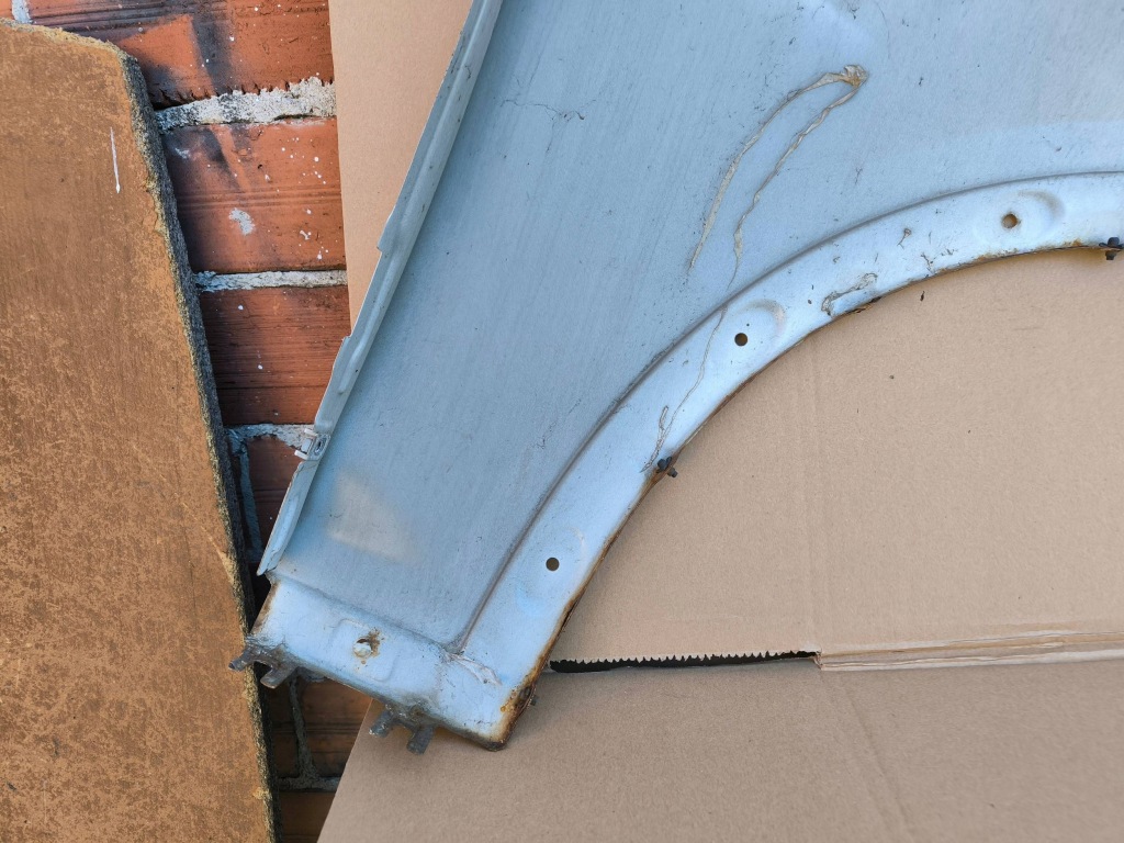 Bmw x3 f25 2.0d n47t xdrive 2012r крило ліве перед alpinweiss 3 300 в Україні