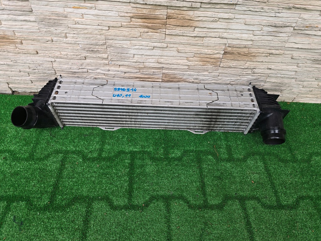 фото №1, Радіатор повітря bmw x1 u11 x2 u10 9846914
