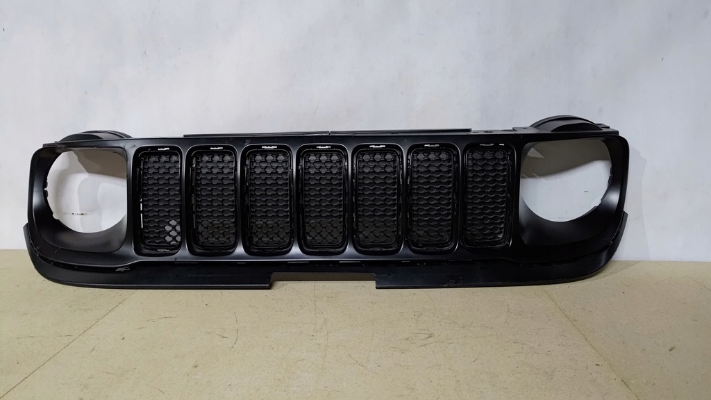 фото №1, Jeep renegade lift решітка радіатора решітка радіатора радіатора 735672991 оригінал mopar