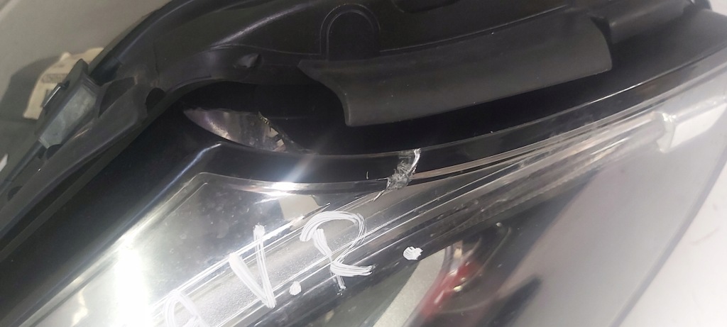 фото №3, Mercedes c-klasa lift лампа правий перед full led