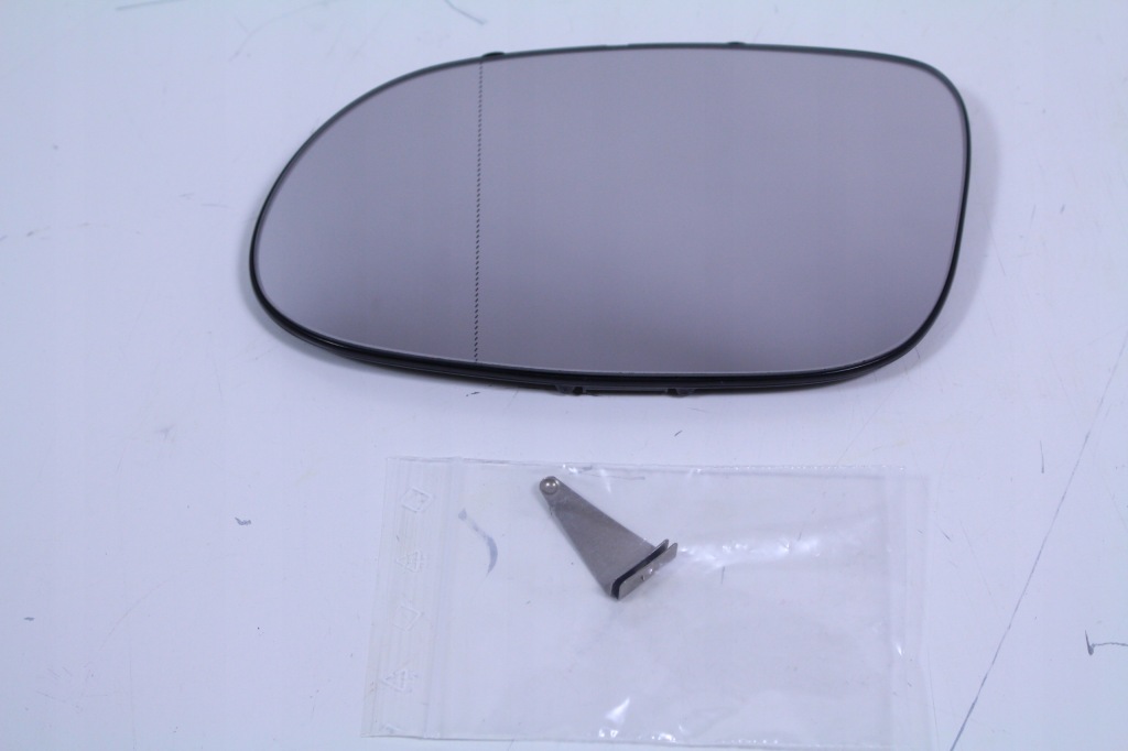 Купити Скло вкладиш дзеркало лівий mercedes slk r170 a1708100121