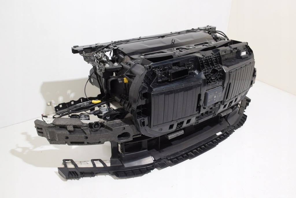 фото №9, Bmw 7 g70 m760e перед капот бампер pas радиатор лампы lidar радар 300