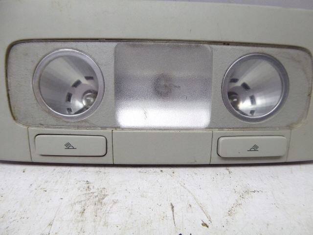 фото №3, Passat b8 14- лампа освещение потолочный