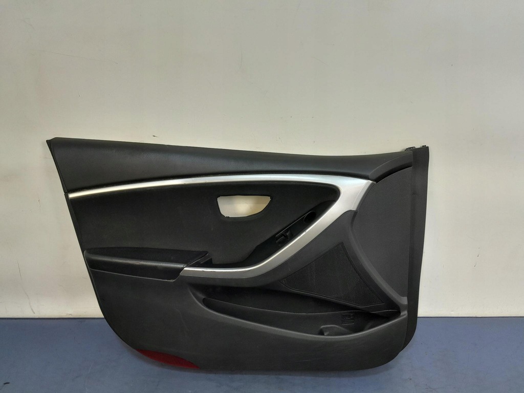 фото №1, Hyundai i30 ii lift обивка дверь перед левая