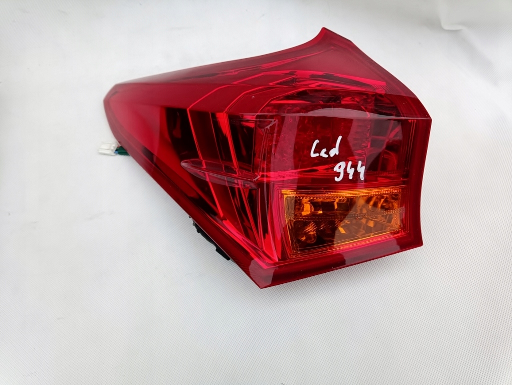 фото №1, Лампа задняя toyota auris ii e18 2012-15 - led hb