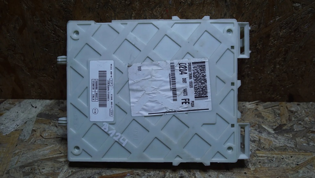 фото №7, Коробка запобіжників bsi ford kuga mk2 dv6t-14a073-fe