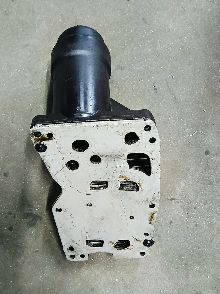 фото №4, Основание фильтра масла с радиатор bmw mini 8507626 r55 r56 r57 r60 r61 n47