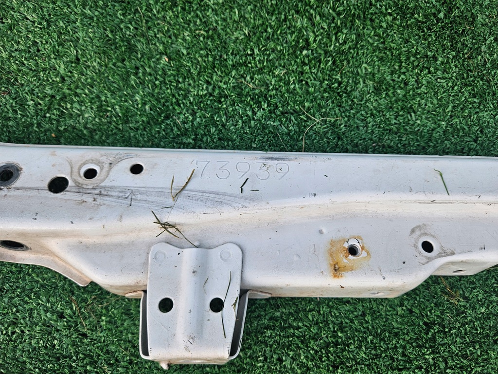 фото №4, Pas передний усилитель верхний toyota hilux viii