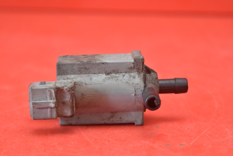 фото №8, Клапан вакуумa 72268701 porsche 911 997 6 vi 3.8 turbo 500 km 08-13