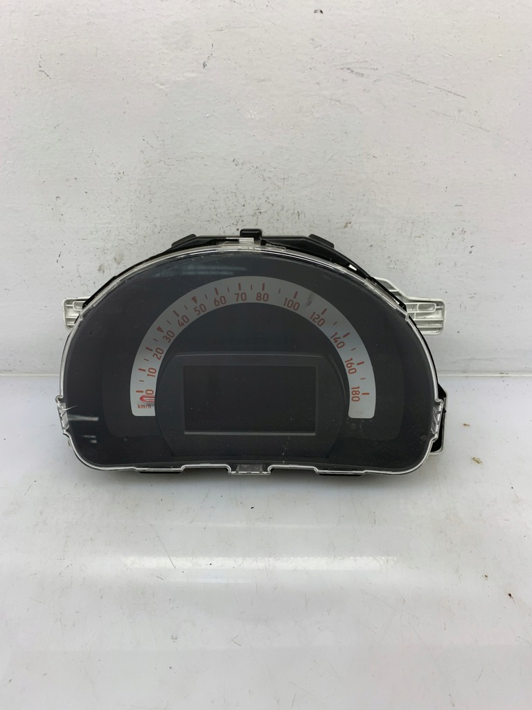 фото №1, Лічильник приладова панель smart forfour