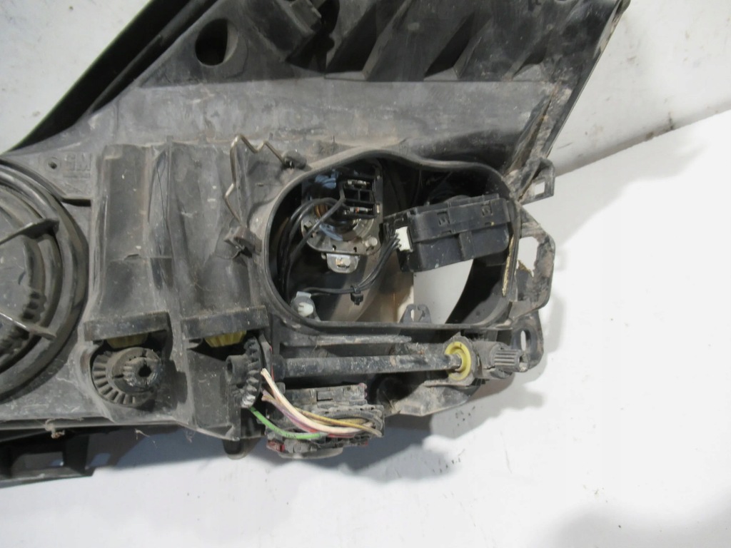 фото №6, Лампа перед права тонована 93189362 opel corsa d