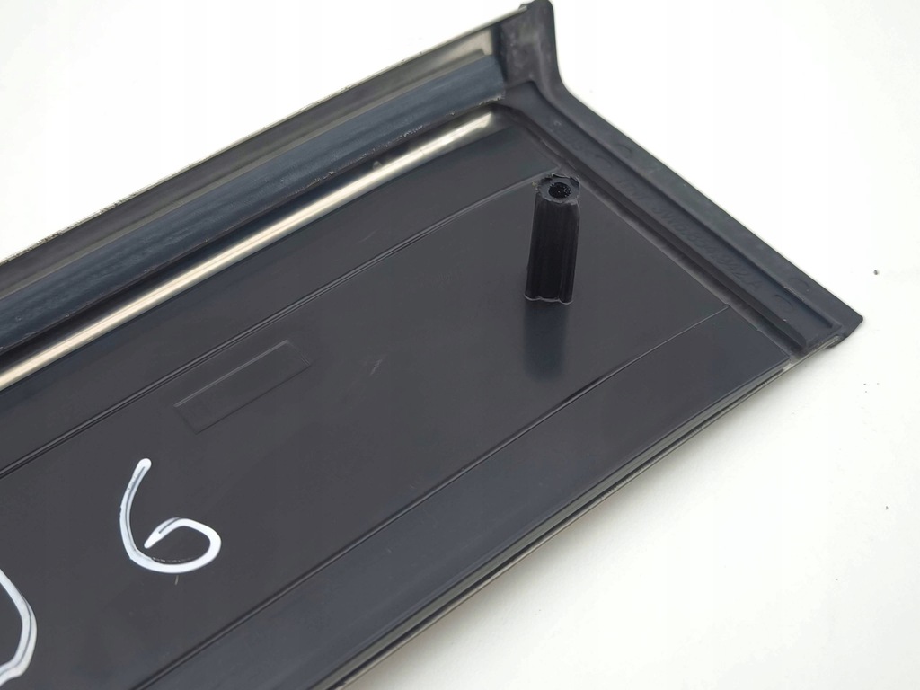 фото №12, Bentley flying spur 2006 накладка поріг задня 3w5853540b