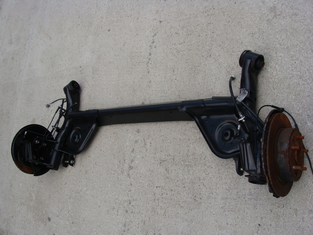 фото №1, Балка oś задняя nissan leaf 2016r диск !!!