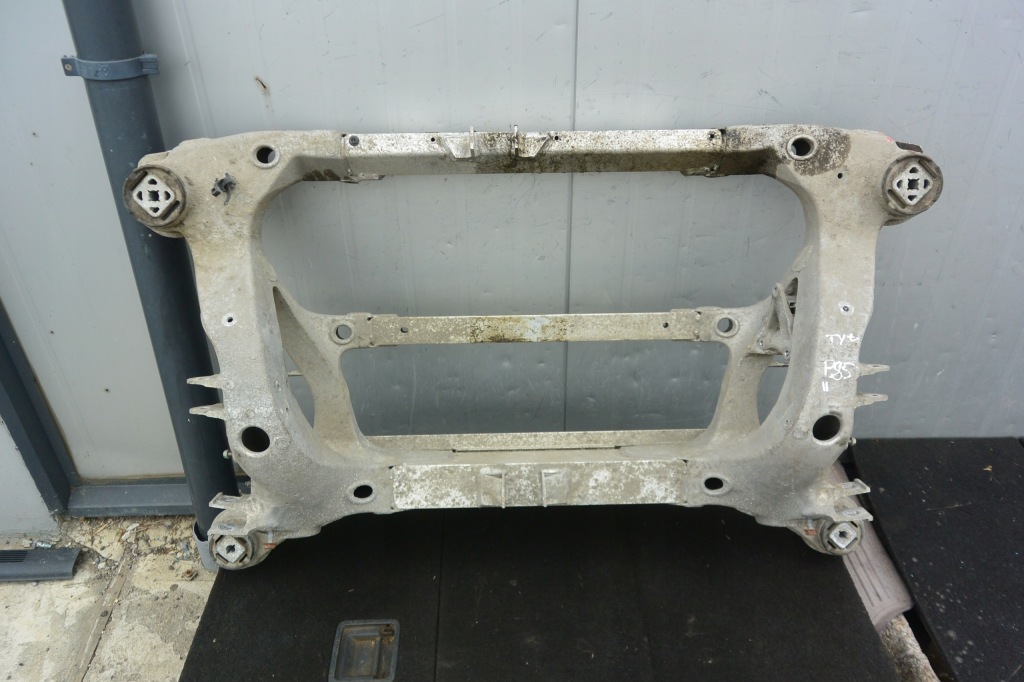 фото №1, Подрамник балка подвеска задняя tesla model s 12-16