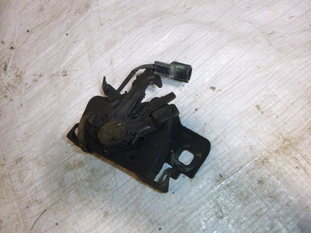 фото №2, Renault clio iv петля засов капот перед