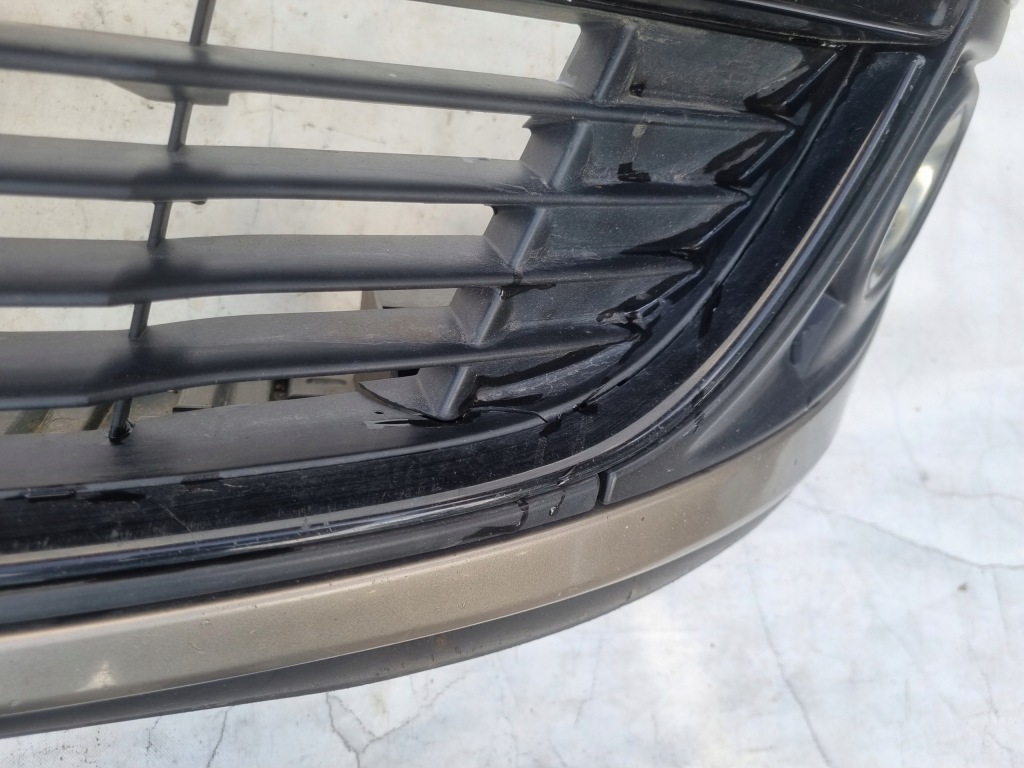 Renault megane 3 рестайлинг  бампер перед передний Доставка