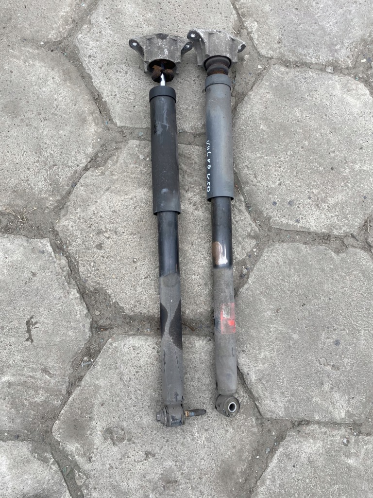 Купить Volvo v50 1 универсал комплект задних амортизаторов