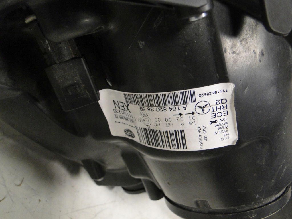 фото №12, Mercedes лампа правая ml w164 lift bixenon amg