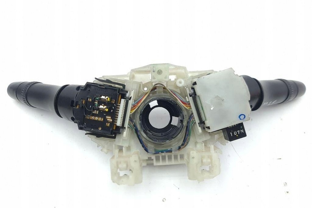 фото №10, Переключатели citroën c-crosser ep_ 8600a228 2.2l дизель 115kw 2008