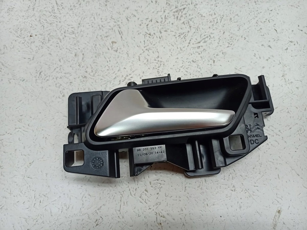 фото №1, Ручка обшивка двері лівий перед peugeot 2008 ii