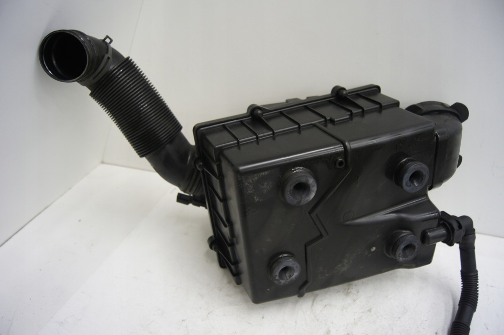 фото №8, Корпус фильтра воздуха 1.6 tdi toledo iv lift