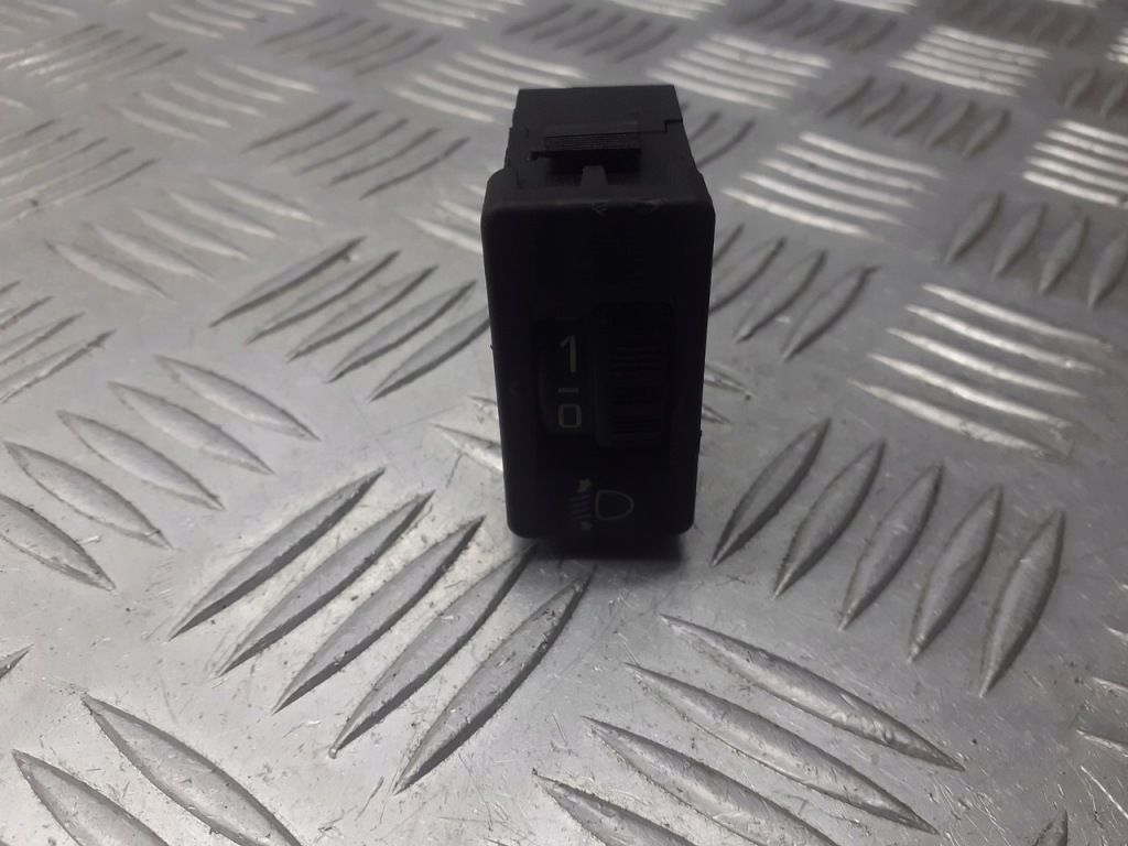 Купити Перемикач регулювання світла citroen c2 1.4 96366692xt