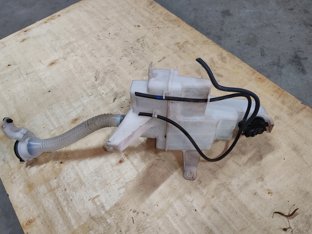 фото №6, Бачок омывателя 060851-438 toyota rav-4 iv 13-18