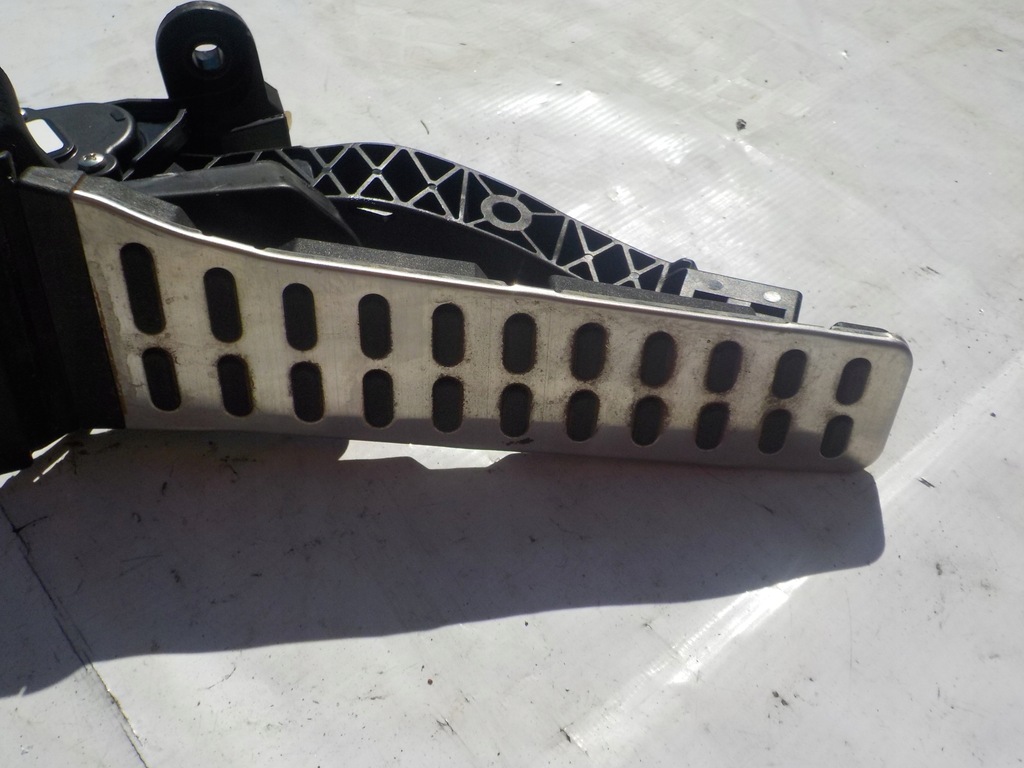 фото №1, Kia ceed ii gt 12-18 педаль потенциометр газа eu