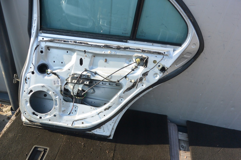 фото №14, Дверь правое задние задняя mercedes w211 lift sedan 775