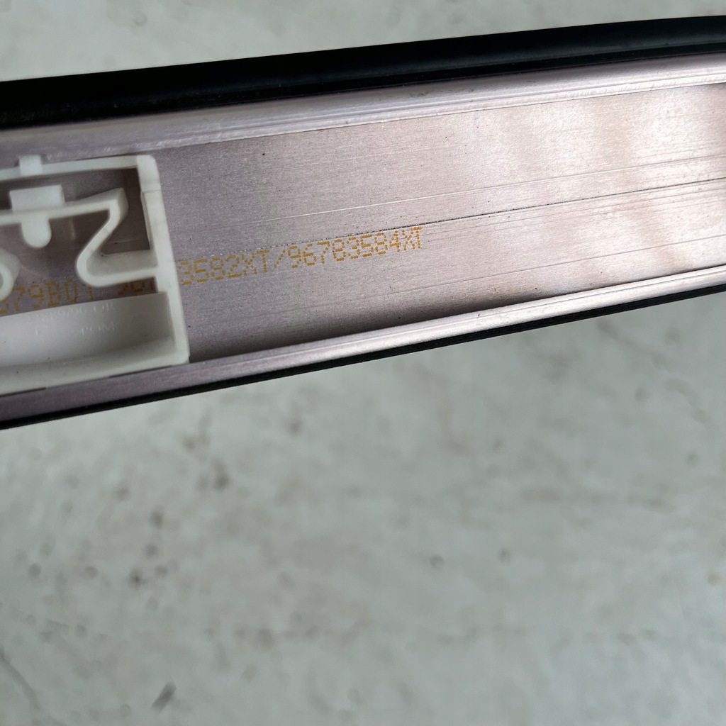 фото №7, Молдинг кровельная левая правая peugeot 2008 i lift 2016