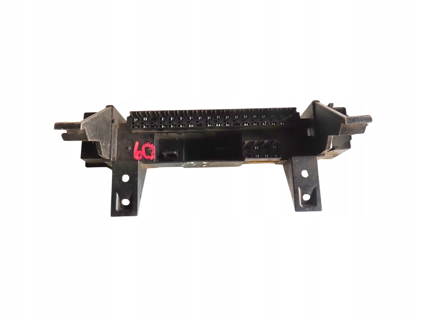 фото №1, 1647/8 коробка запобіжників renault clio i