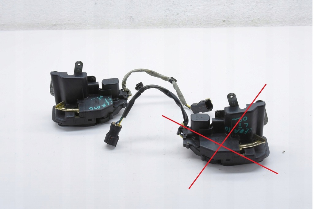 фото №1, Kia cerato замок двері правий лівий задня 4 контакти