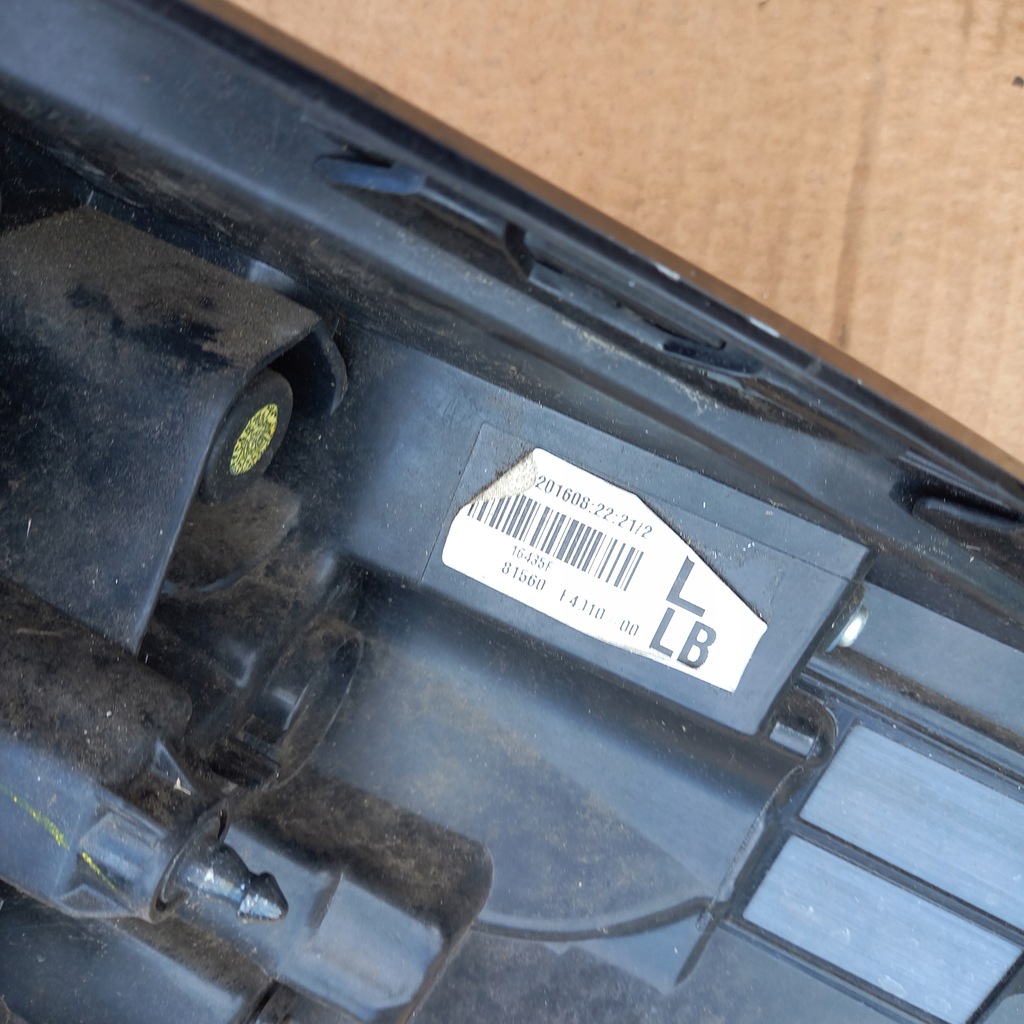 фото №10, Toyota chr ch-r лампа задняя задняя левая правая orginał демонтаж идеальное состояние