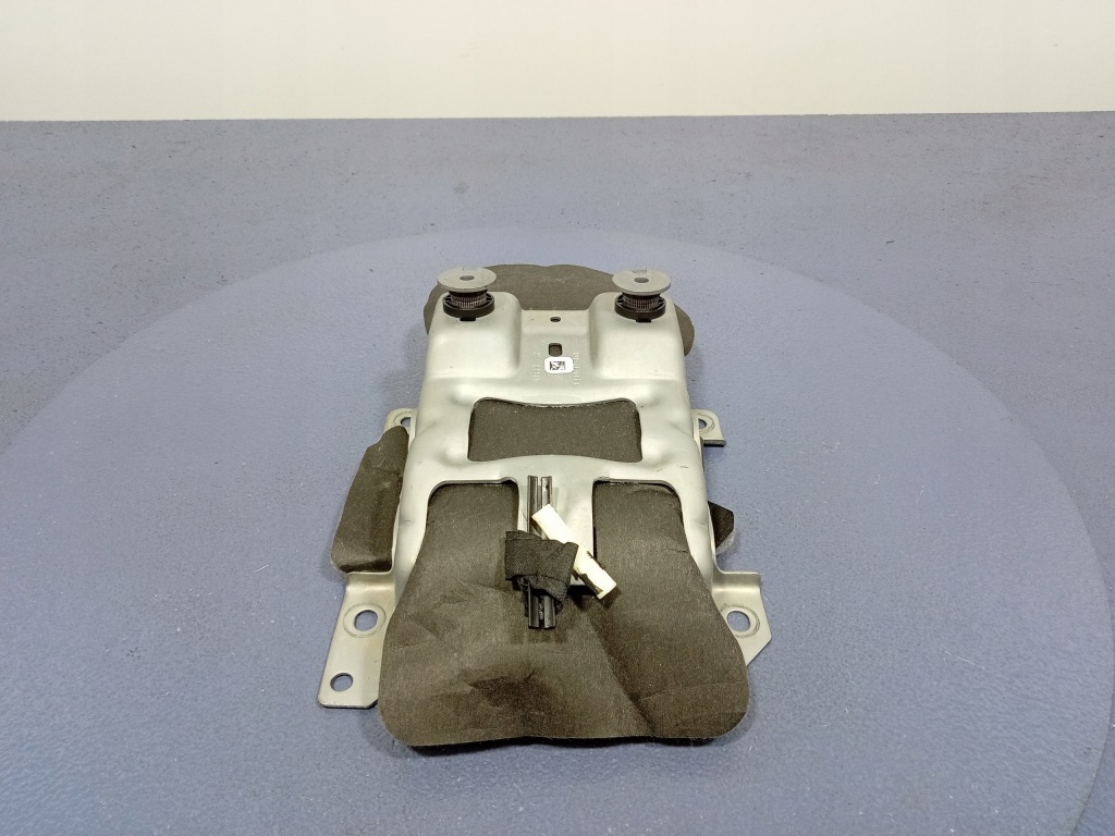 фото №5, Bmw x3 g01 g02 f97 кронштейн консоли центральной 9384612