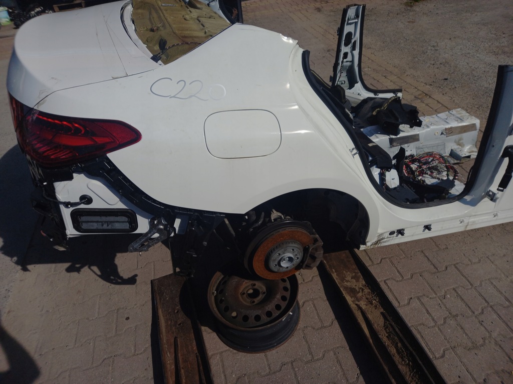 фото №1, Mercedes w206 крышка заливной топлива бензин