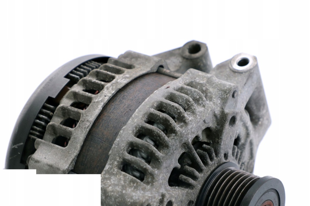 Bmw e81 e87 lci e90 генератор 170a n43 7550468 Оригинал