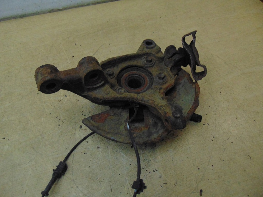 фото №8, Поворотный кулак ступица левая перед mazda 6 gj 2.2 d 2012-