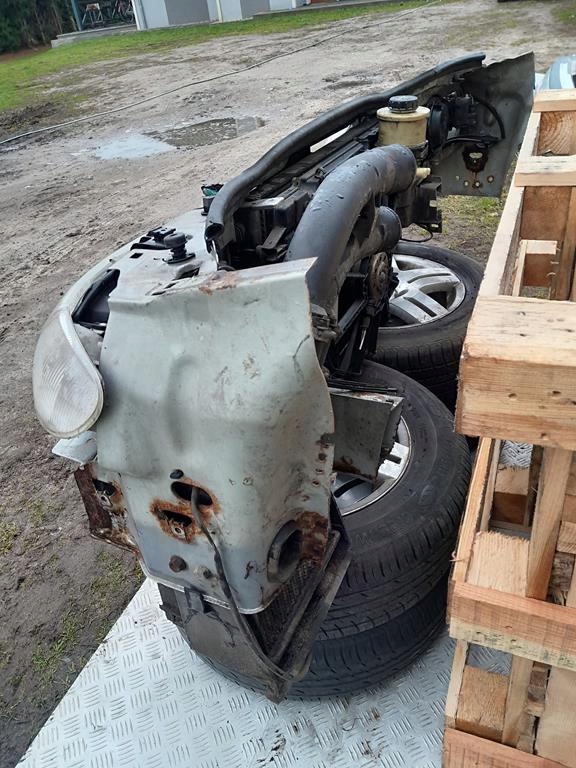 Renault megane 1 95-02r. комплект . перед капот бампер крылья ремень mv640 с Разборки