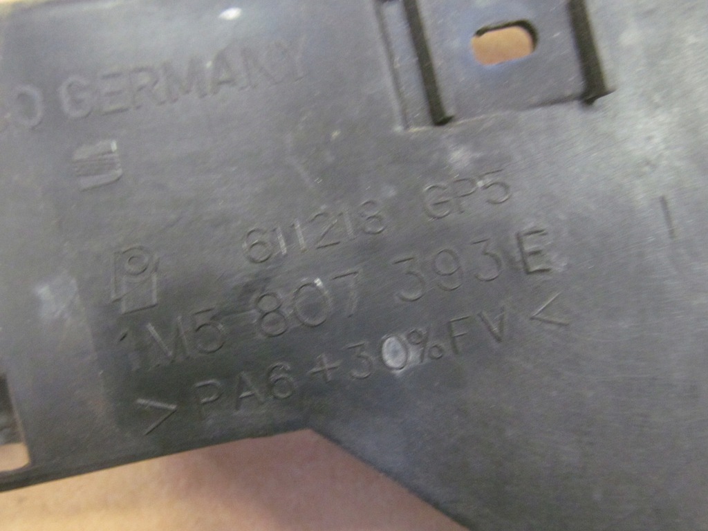 фото №9, Seat оригинальный номер 1m5807394e направляющая бампера