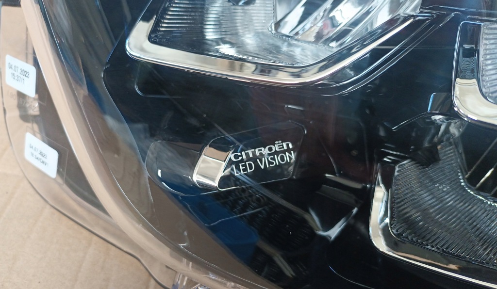 фото №6, Nowa лампа передняя левая citroen c3 iii full led