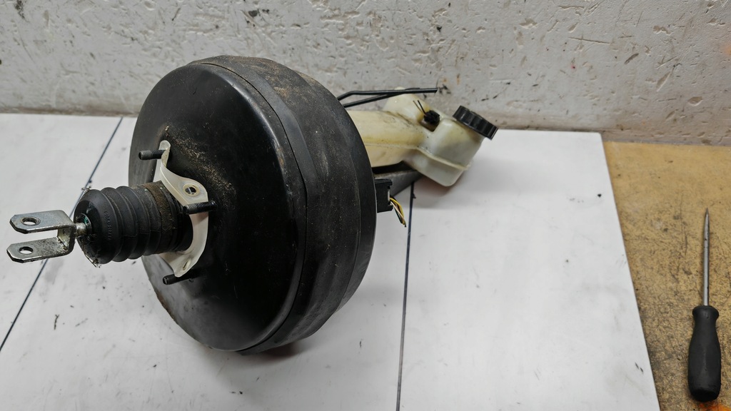 фото №1, Підсилювач гальм гальмівні насос mercedes r w251 3.0 cdi a2514300930