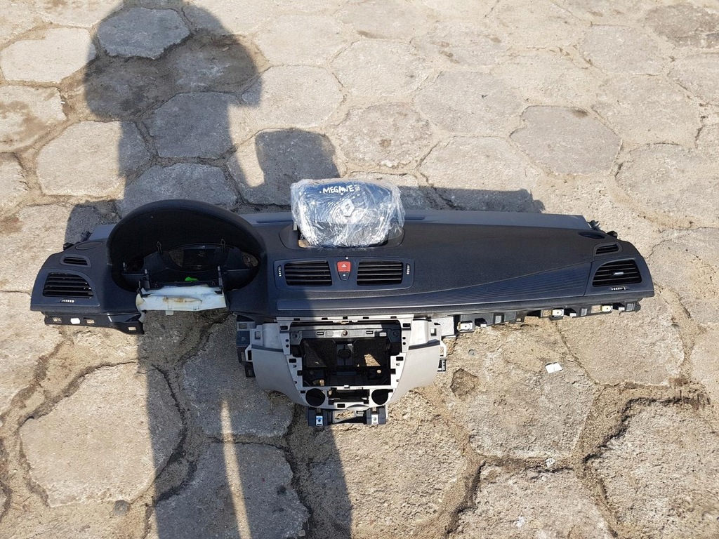 фото №1, Консоль приборная панель подушка безопасности x2 renault megane iii