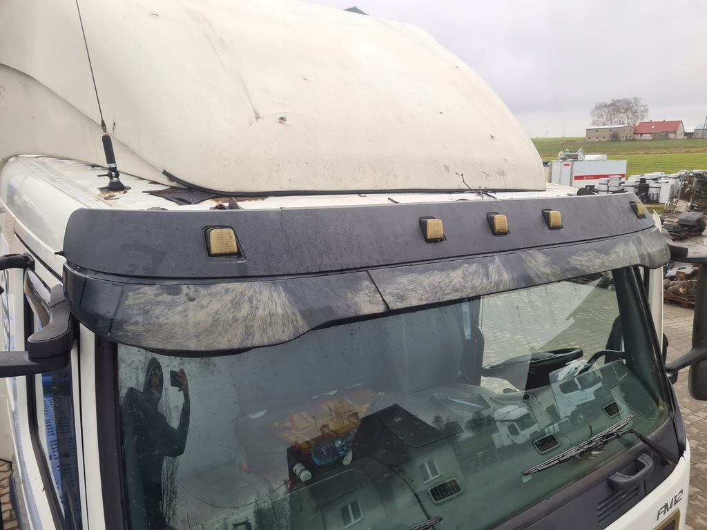 фото №1, Накладка сонцезахисна volvo fh fm niska кабіна