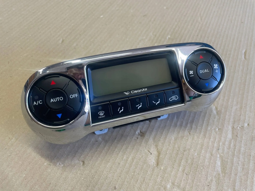 фото №1, Hyundai ix35 панель кондиціонера 97250-2y301