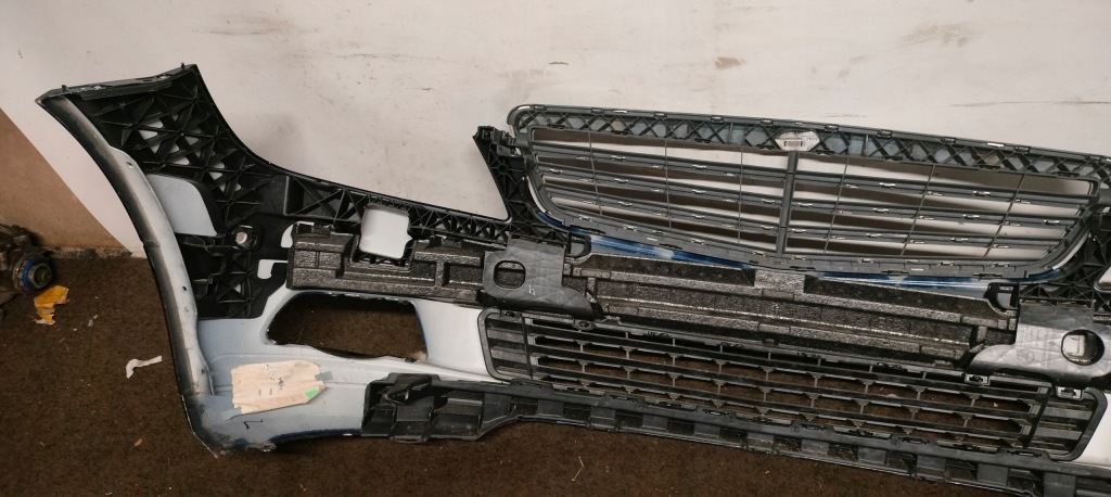 Бампер перед mercedes c klasa w204 07-11 Цена