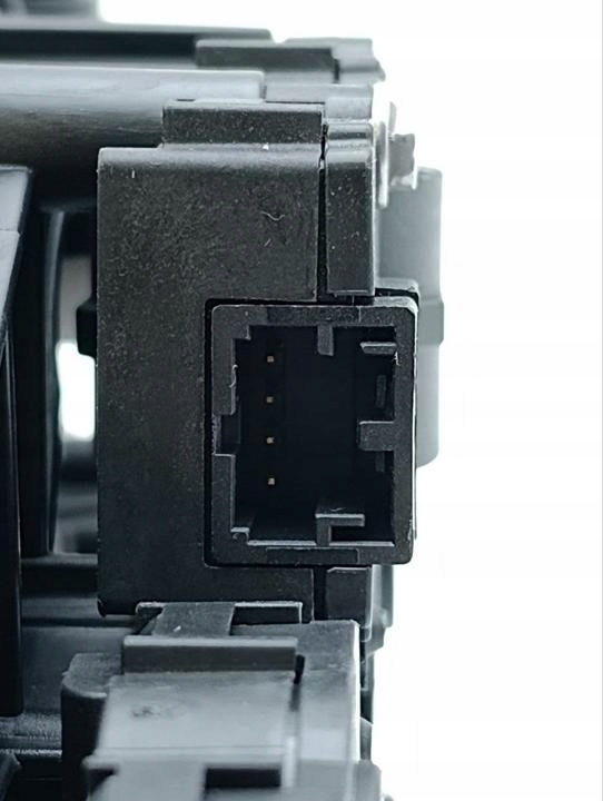 фото №12, Корпус распределителя воздуха porsche panamera 2018 971815325e