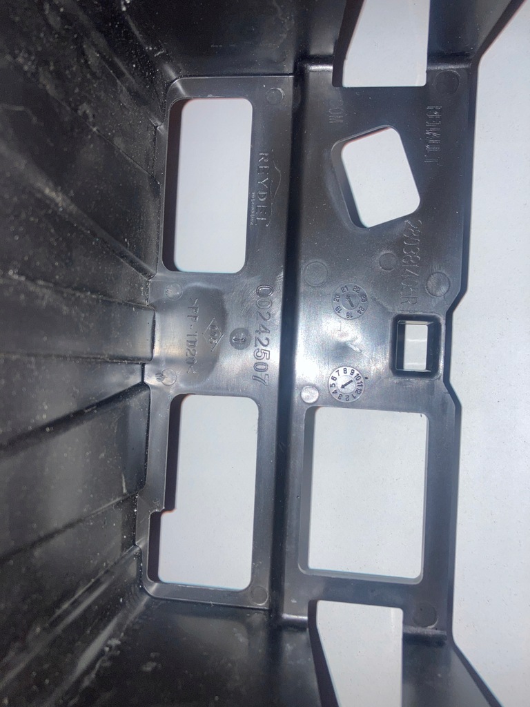 фото №2, Рамка радио renault master 4 280381405r