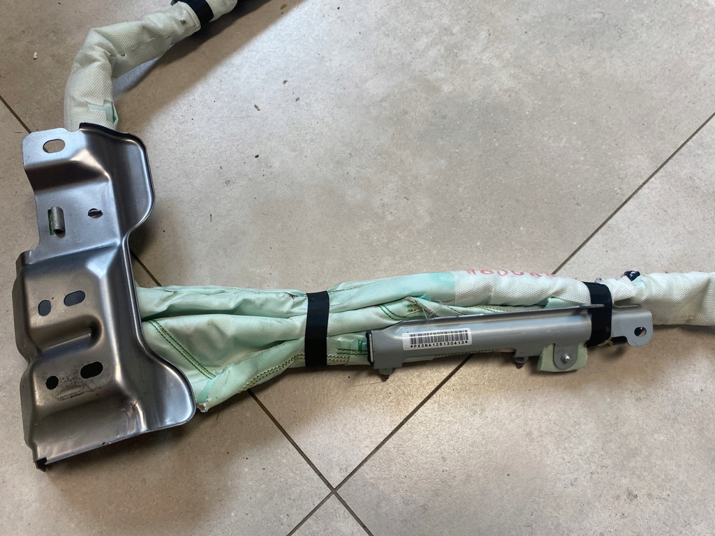 фото №6, Nissan leaf i шторка безопасности воздушная правая